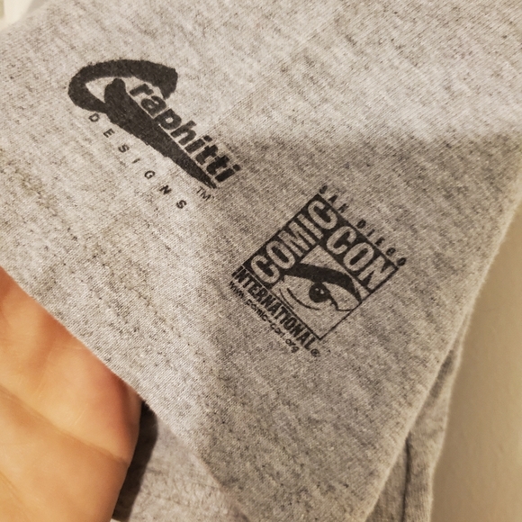 SDCC 2015 - San Diego ComicCon t-shirt- youth large - Picture 4 of 4